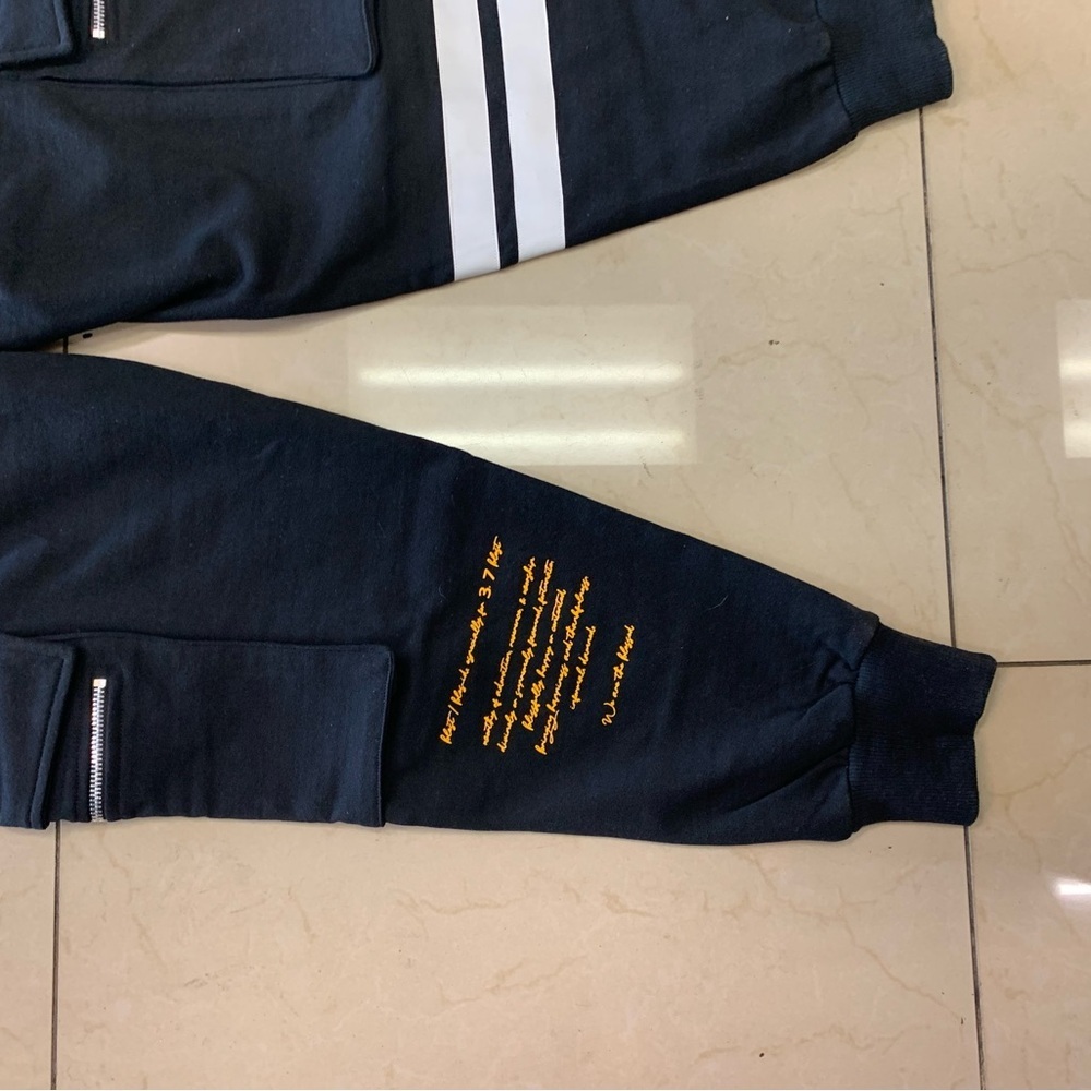 Blessed jogger zipper sweatpants Sz medium - Picture 7 of 9